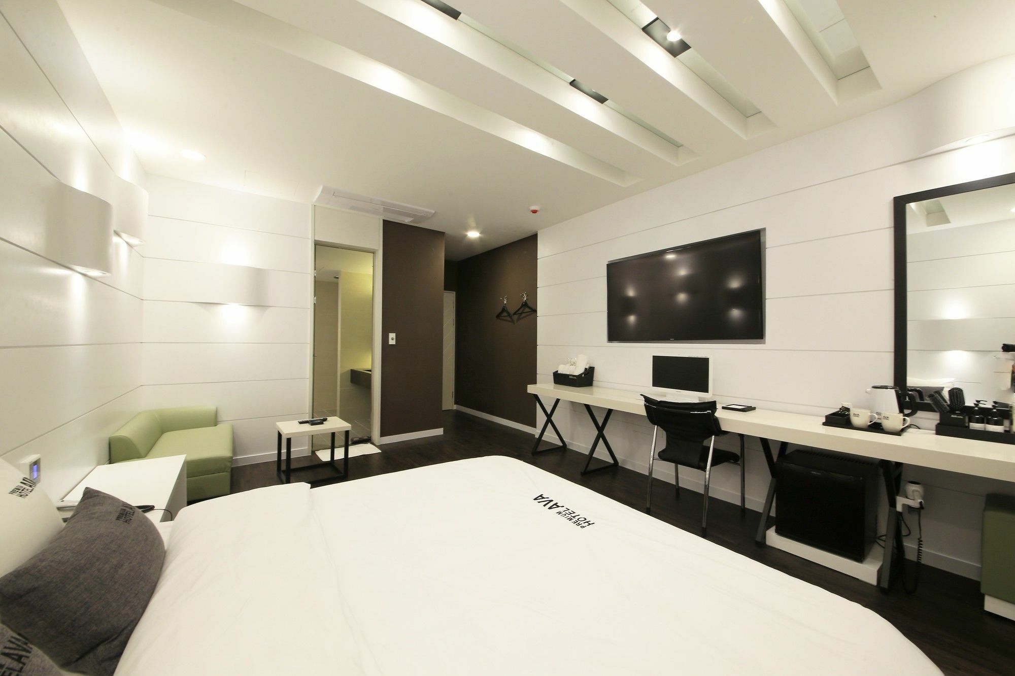 Premium Ava Hotel Busan Extérieur photo