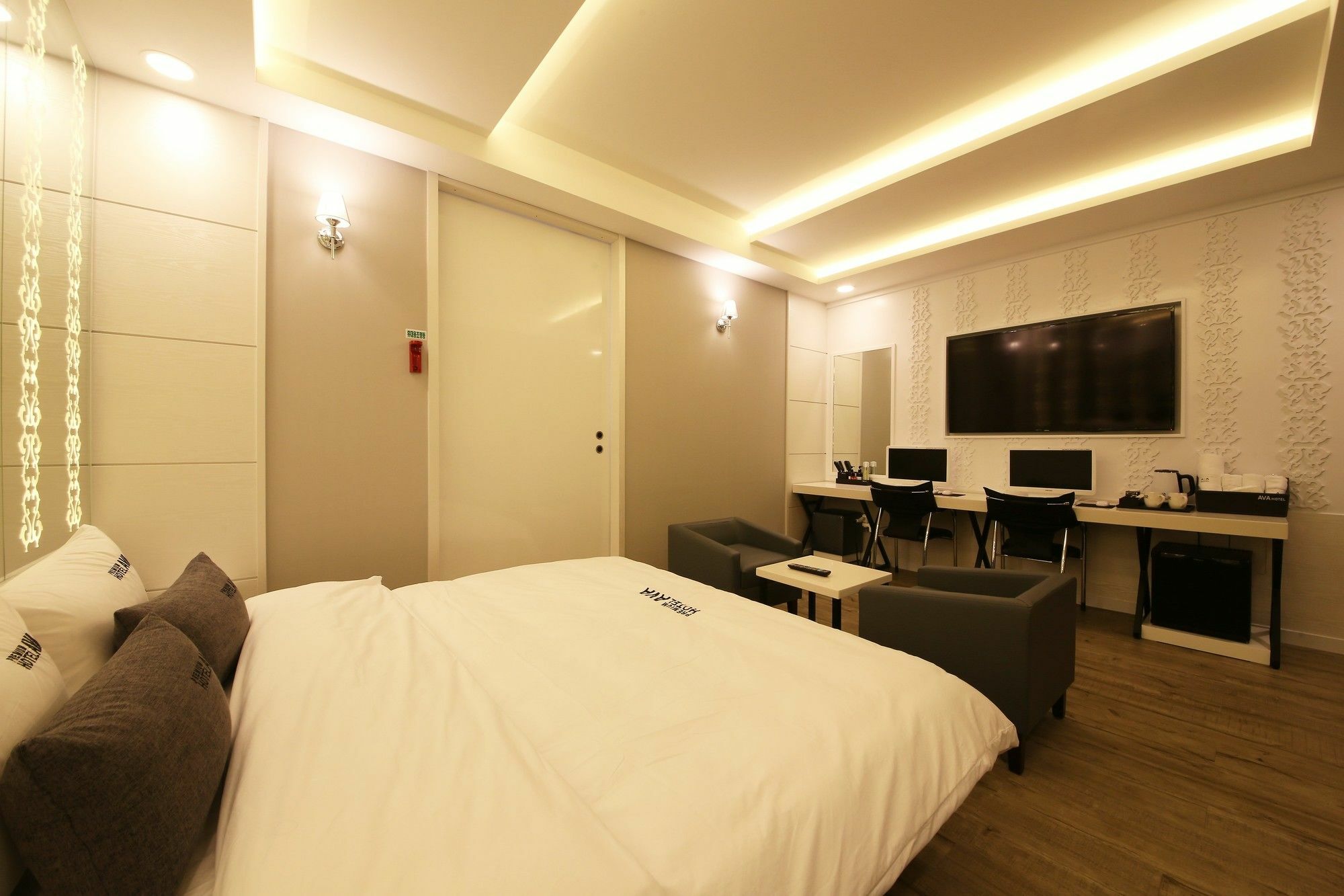 Premium Ava Hotel Busan Extérieur photo